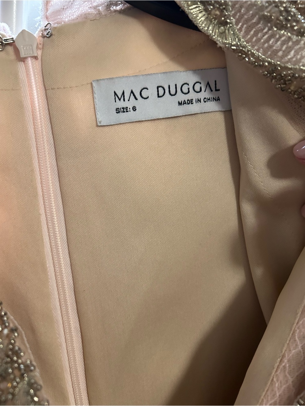 Mac Duggal Gown style 11165 in blush, size 6 - Picture 4 of 6